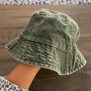 Zara kids green faded denim bucket hat
